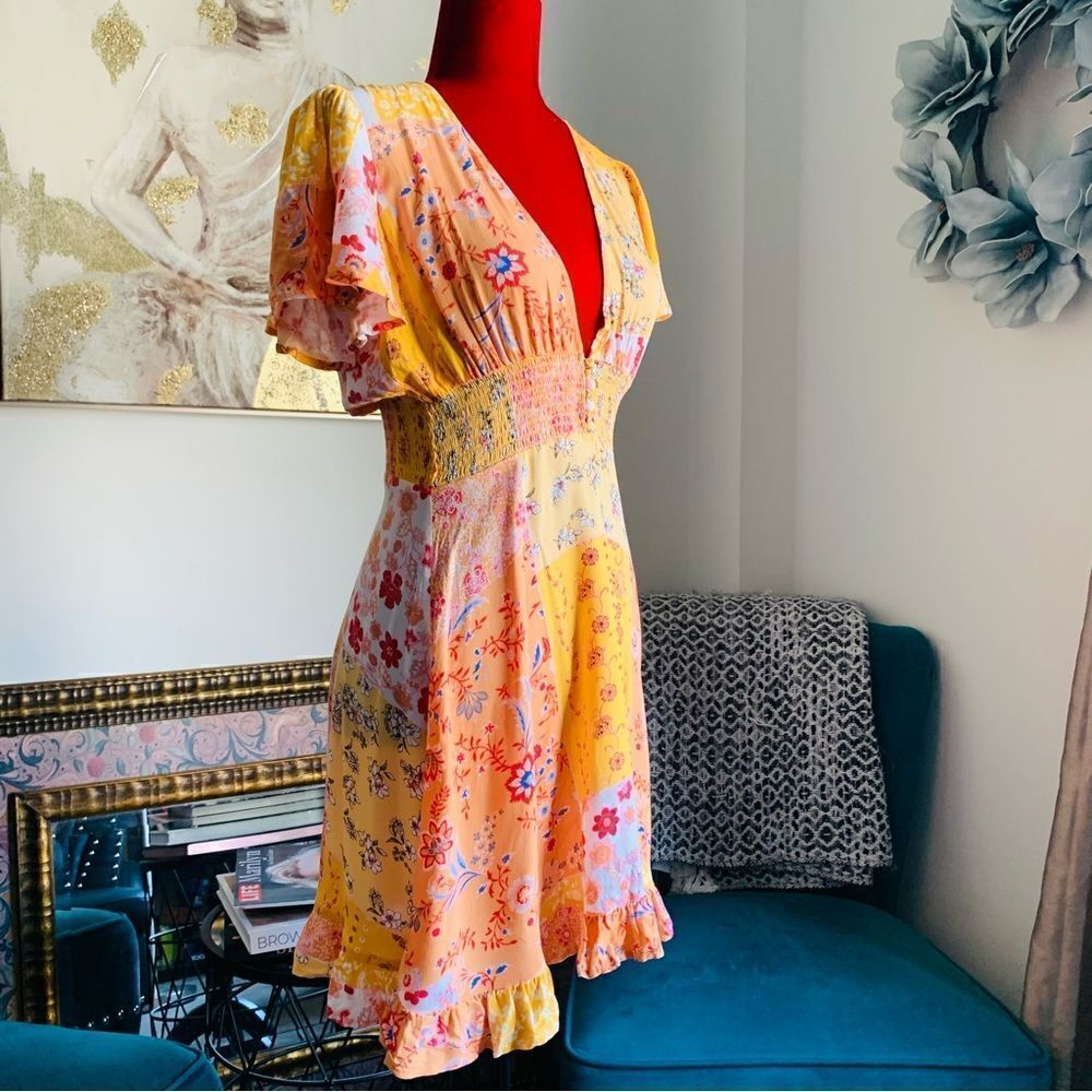 FOREVER 21 FLORAL BOHO MINI DRESS - Picture 3 of 8